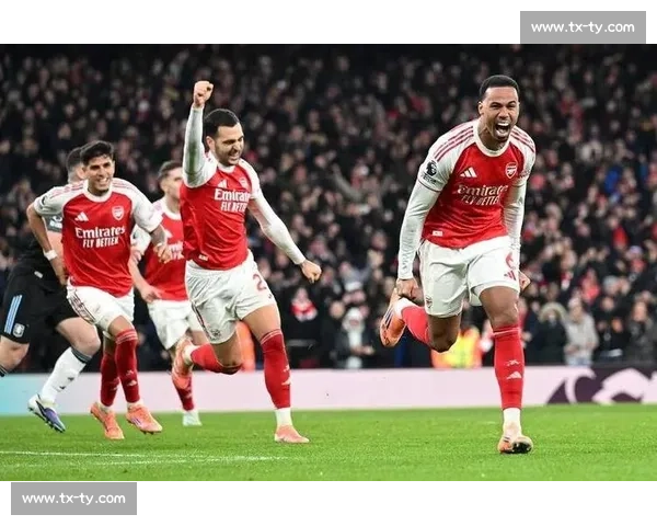 英超赛场风云再起豪门对决引爆激情之夜球迷热血沸腾见证冠军征程 - 副本 - 副本 - 副本