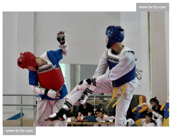 赛事进行中直播全景直击精彩瞬间与实时战况解析热血对决同步呈现 - 副本 (2) - 副本 - 副本