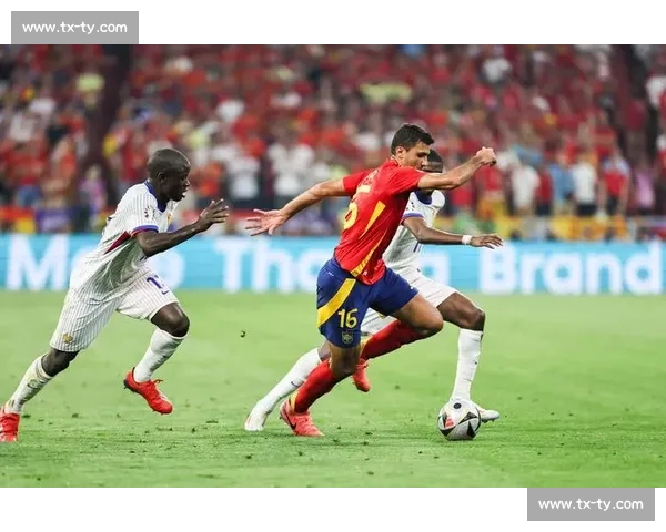 欧洲杯足球赛历届精彩瞬间与传奇队伍全纪录回顾 - 副本 (2)